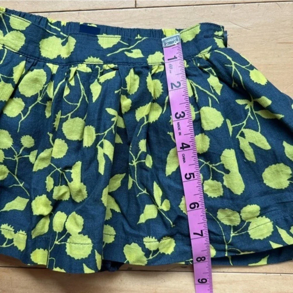 NWT - Baby Gap‎ floral skirt, size 12-18 months, BABYGAP